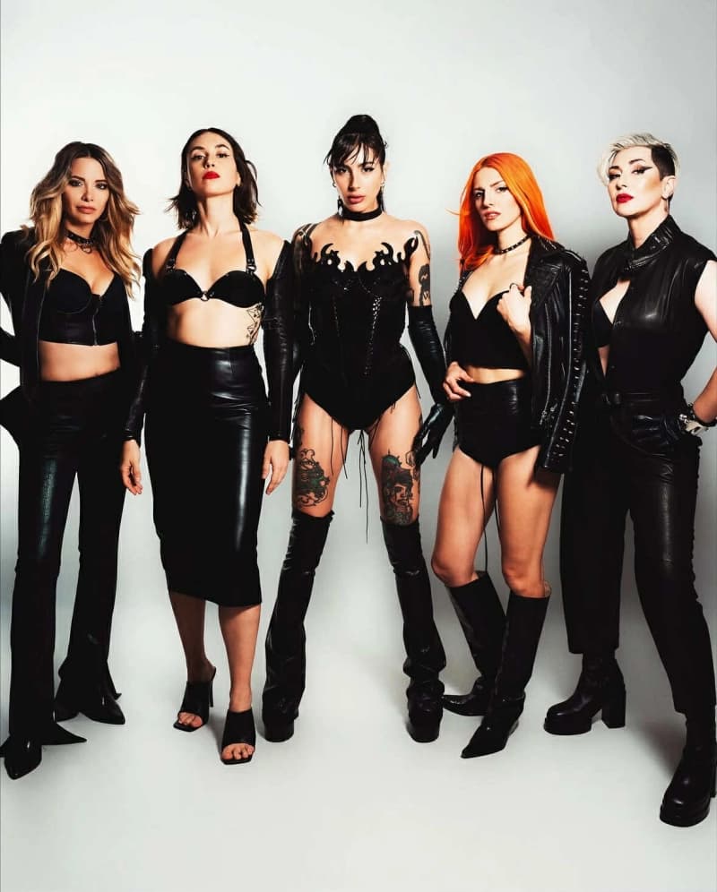 Sanremo 2026, gli artisti in gara: Bambole di Pezza la band pop-punk femminile