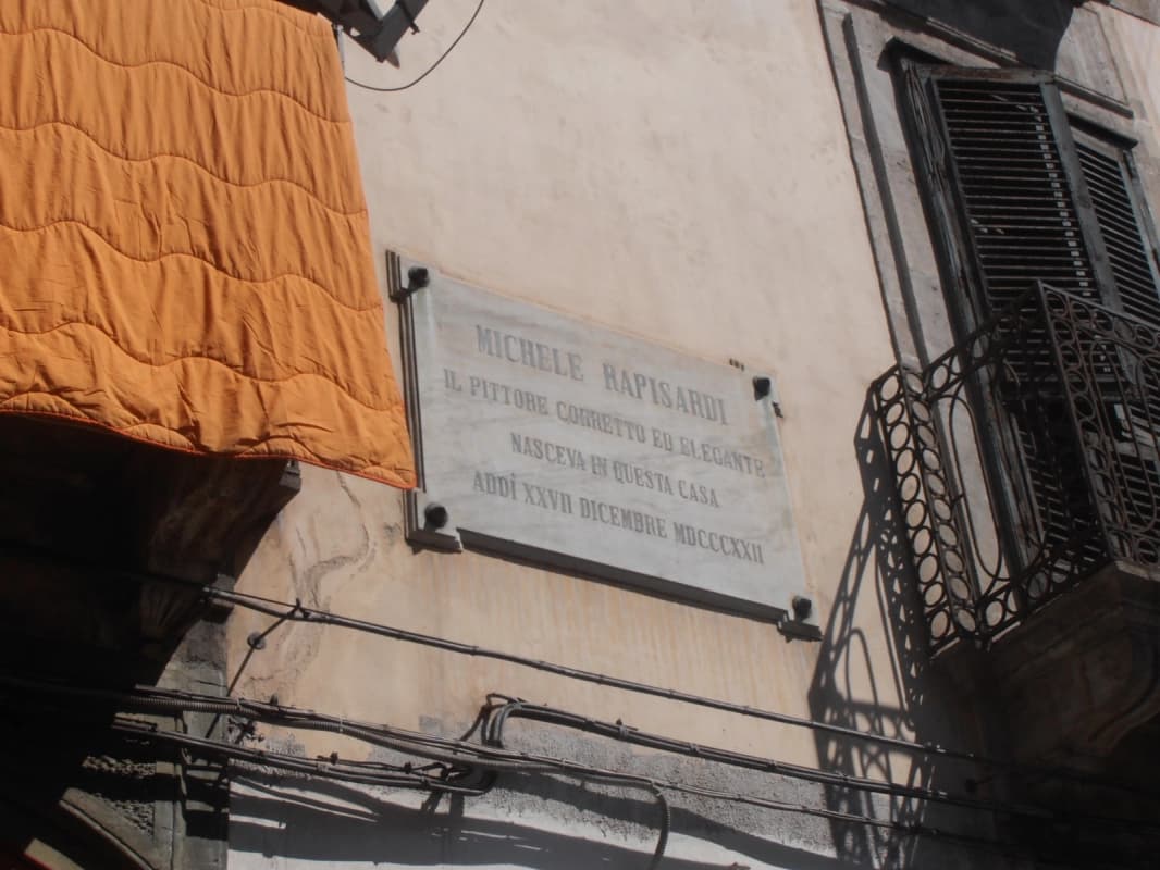 Le targhe marmoree della storia: un viaggio attraverso il tempo