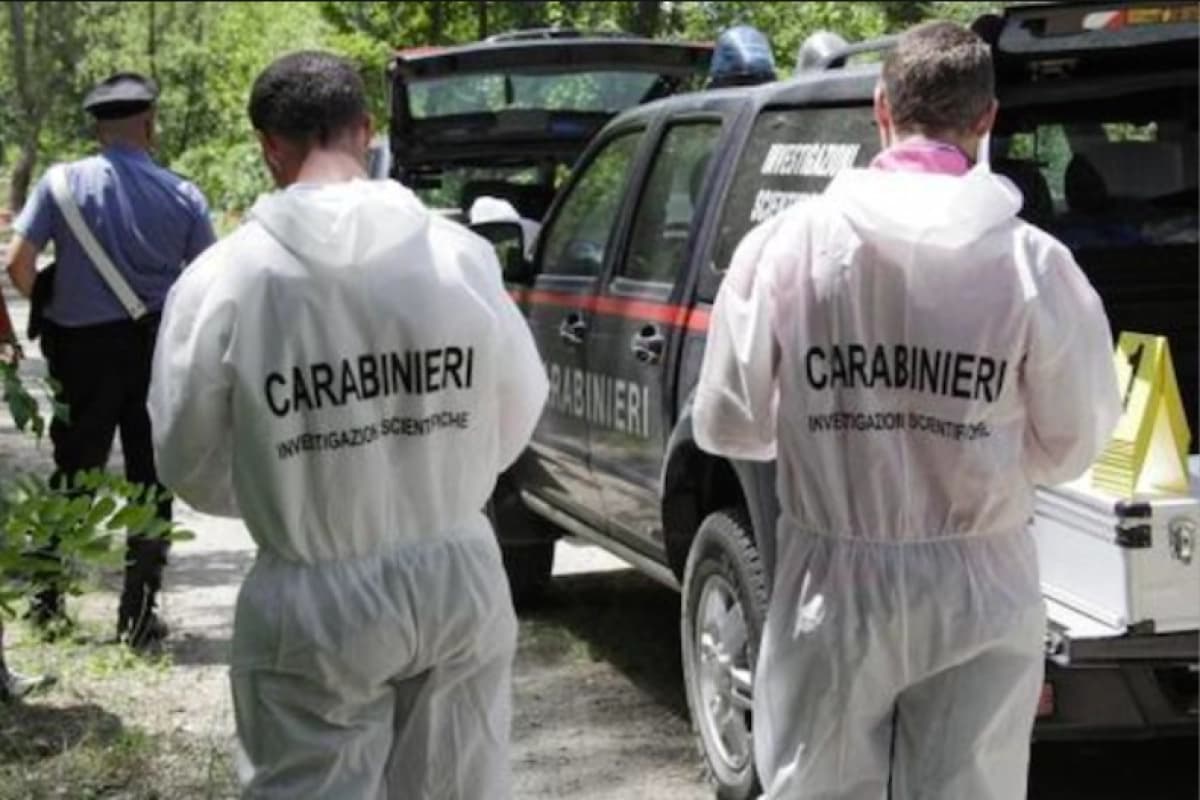 Giallo a Catania: trovato corpo carbonizzato all’interno di un’auto