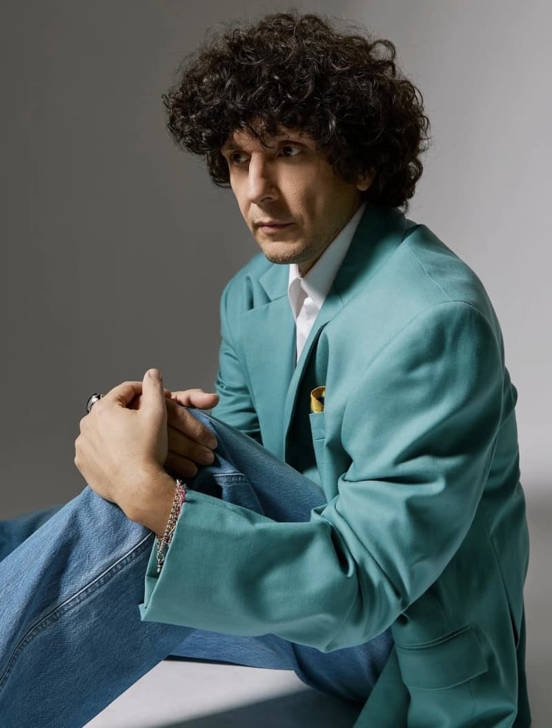 Sanremo 2026, cantanti in gara: Ermal Meta, cantautore sensibile e poliedrico