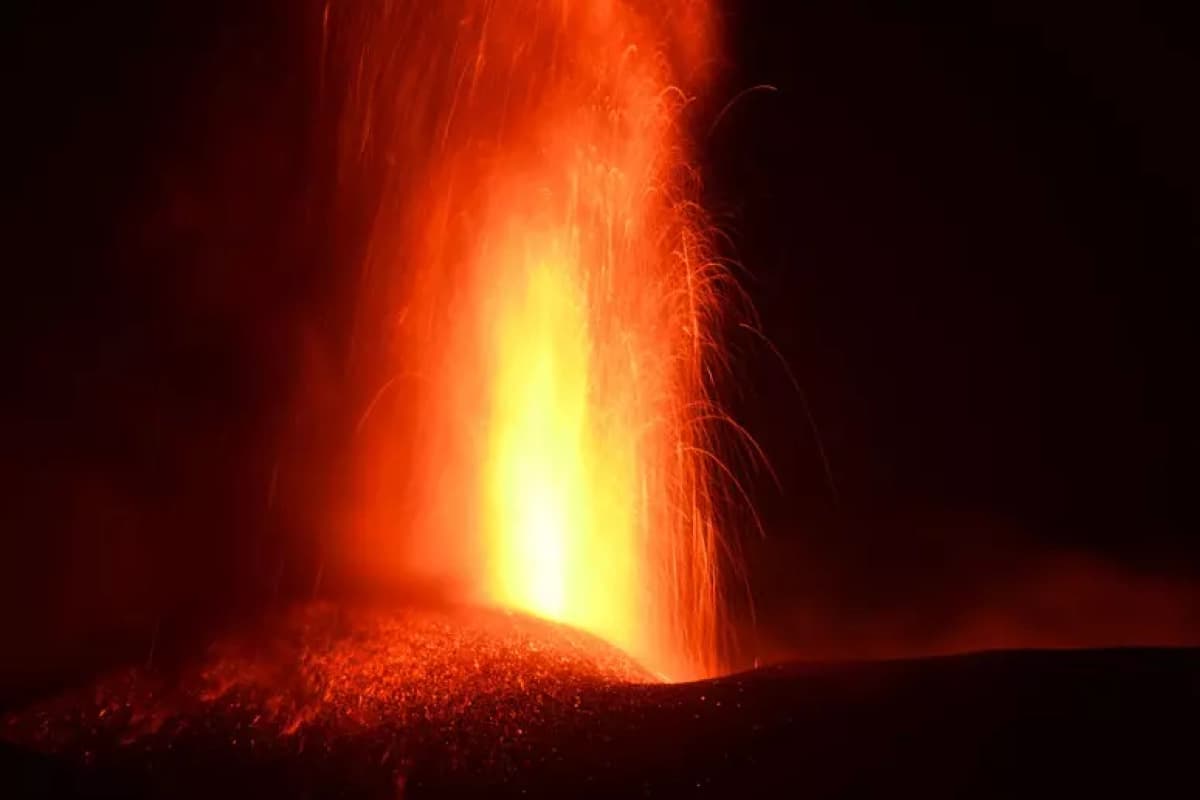 Etna, chiuso un nuovo tratto della Mareneve