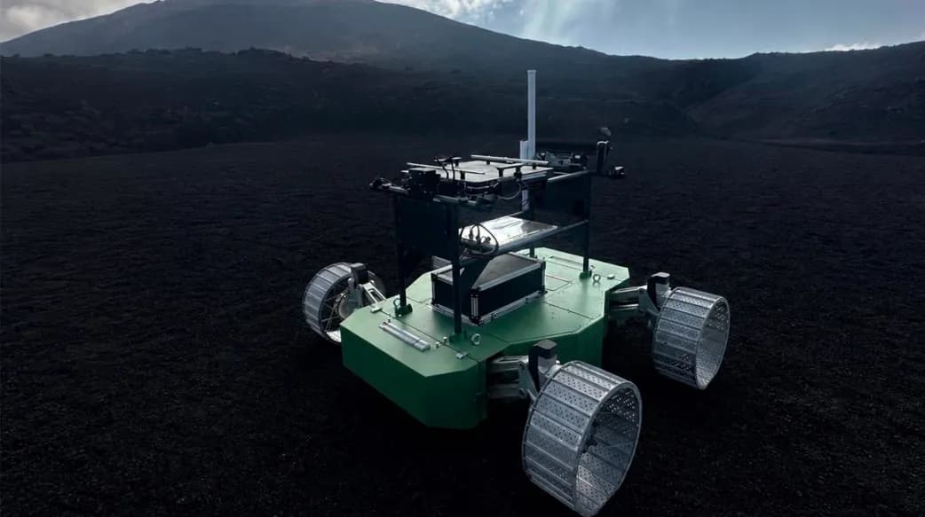 Etna: l’Agenzia Spaziale Italiana testa sul vulcano il “Rover Etna”