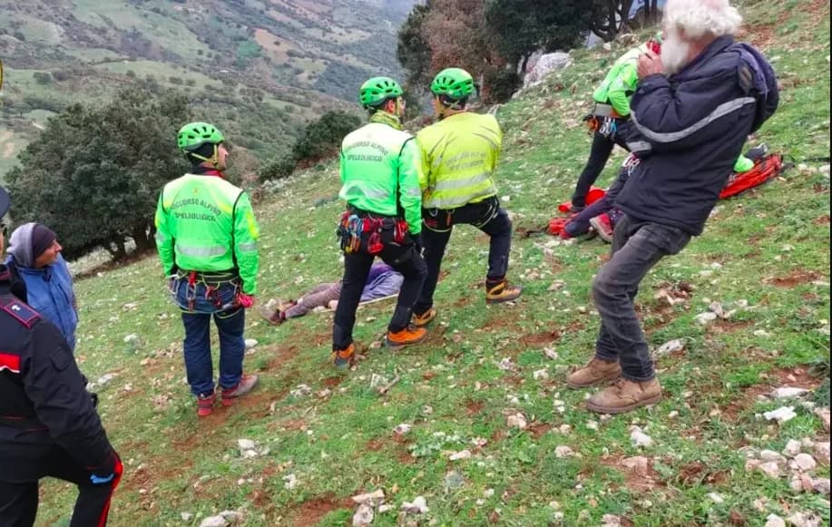 Turista tedesco precipita da una parete rocciosa sulle Madonie