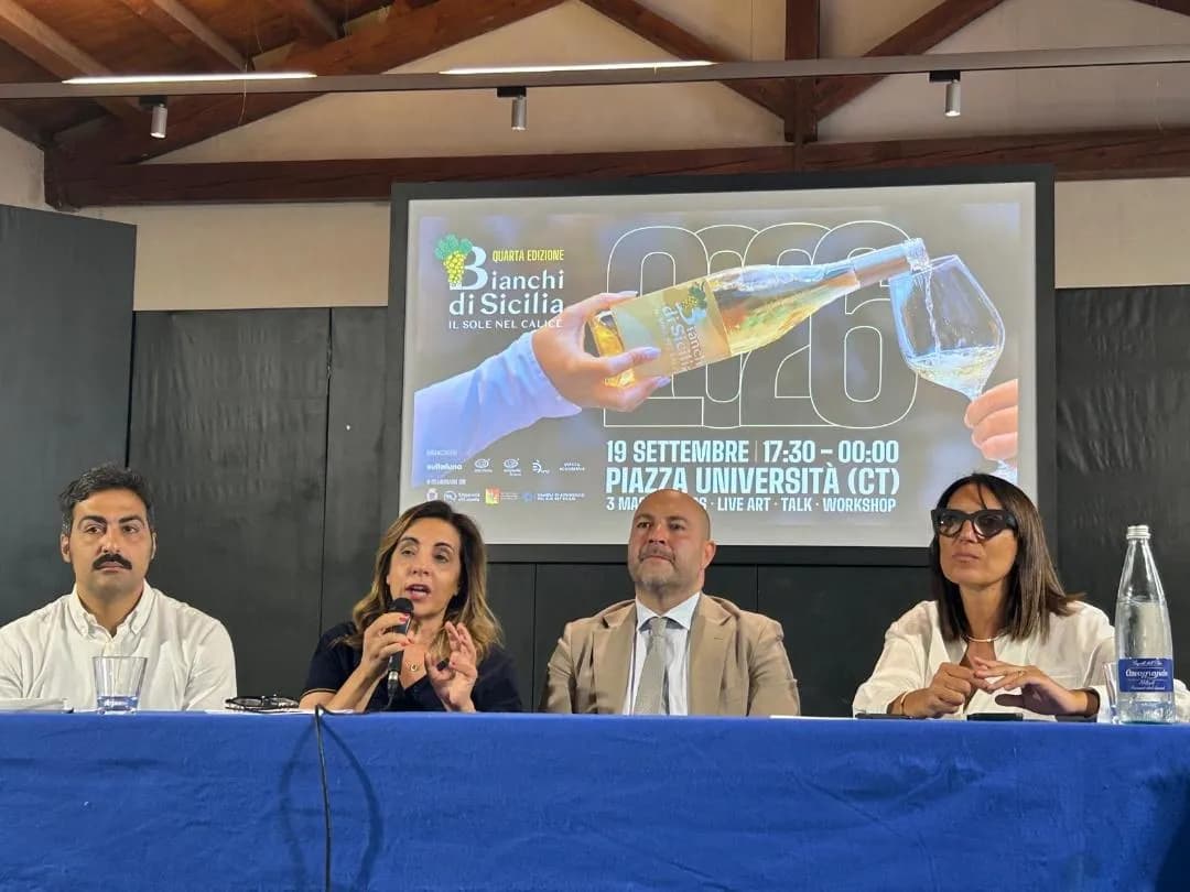 “Bianchi di Sicilia”, il 19 settembre a Catania va in scena il festival del vino
