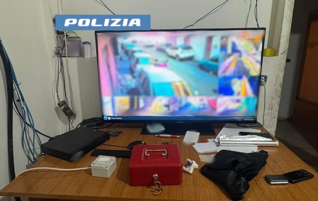 Catania, scoperta e sequestrata stanza del crack: fermato un pusher