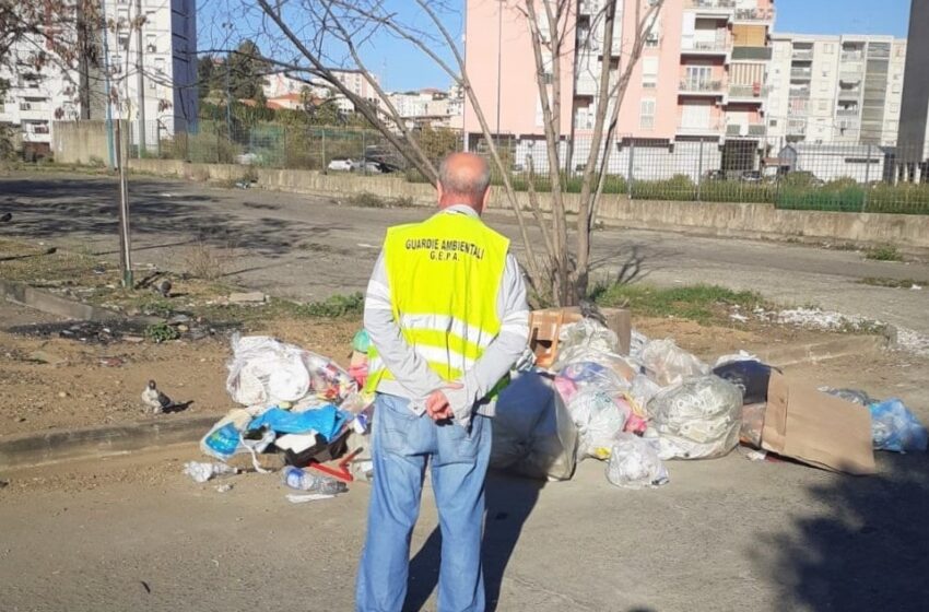  Emergenza rifiuti a Catania: nel lotto Sud arrivano le guardie ecologiche