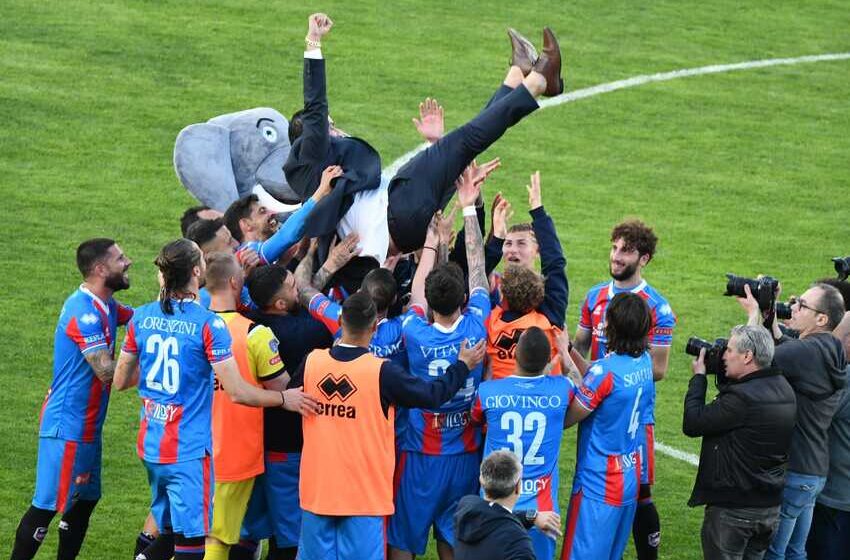  Il Catania vince all’ultimo secondo. Il Massimino impazzisce di gioia