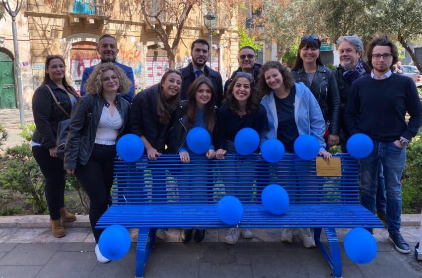  Una panchina blu per la “Giornata dedicata alla consapevolezza sull’autismo”