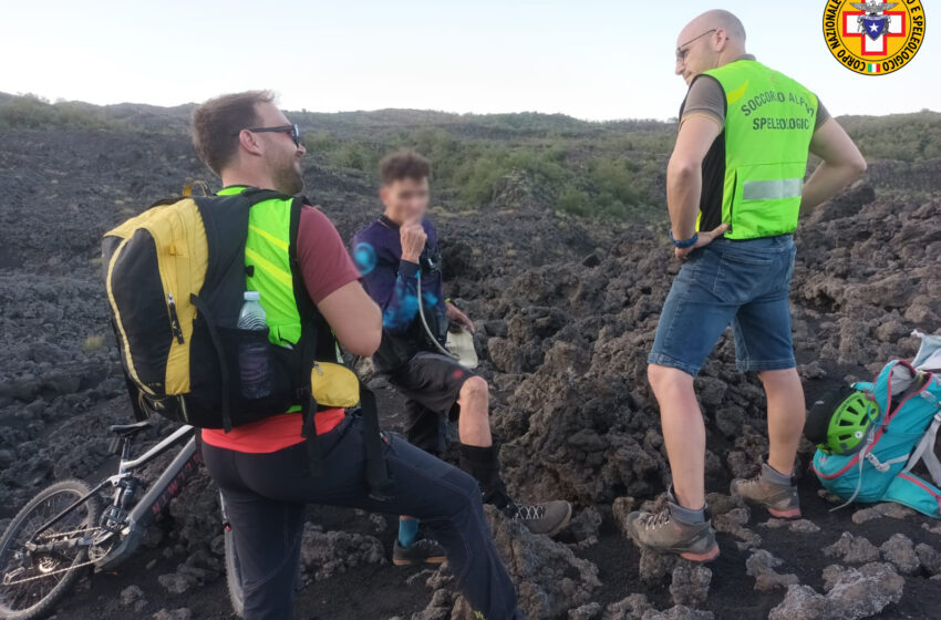  Etna, si perde cn la bici nella Valle del Bove: salvato dal Soccorso alpino