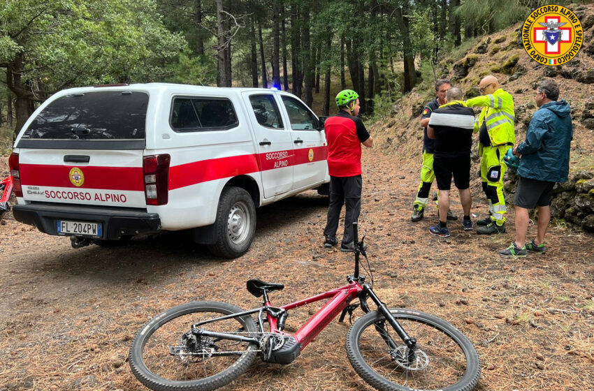  Etna, cade dalla bici: inutili i soccorsi per un 50enne