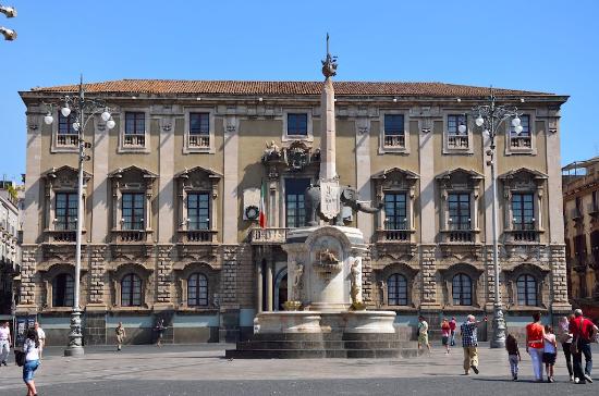  Comune di Catania, approvato il regolamento per l’esercizio della democrazia partecipata: “Al voto anche i 16enni”