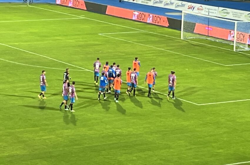  Sorrento-Catania finisce 0-0: buon pari al debutto per i rossoazzurri