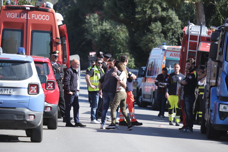  Strage di Casteldaccia, in gravissime condizioni un operaio. Intanto a Palermo sit in dei sindacati