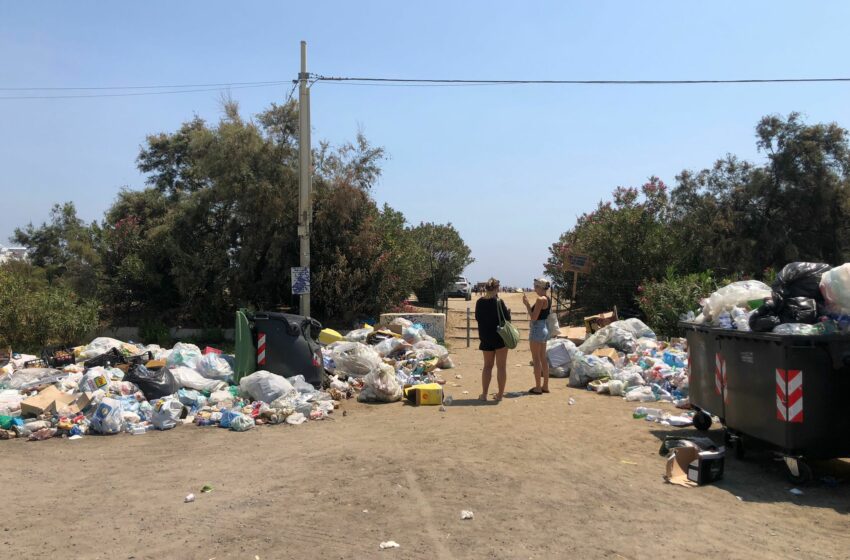  Micro discariche nelle spiagge libere, il Comune di Catania pensa alla revoca concessione